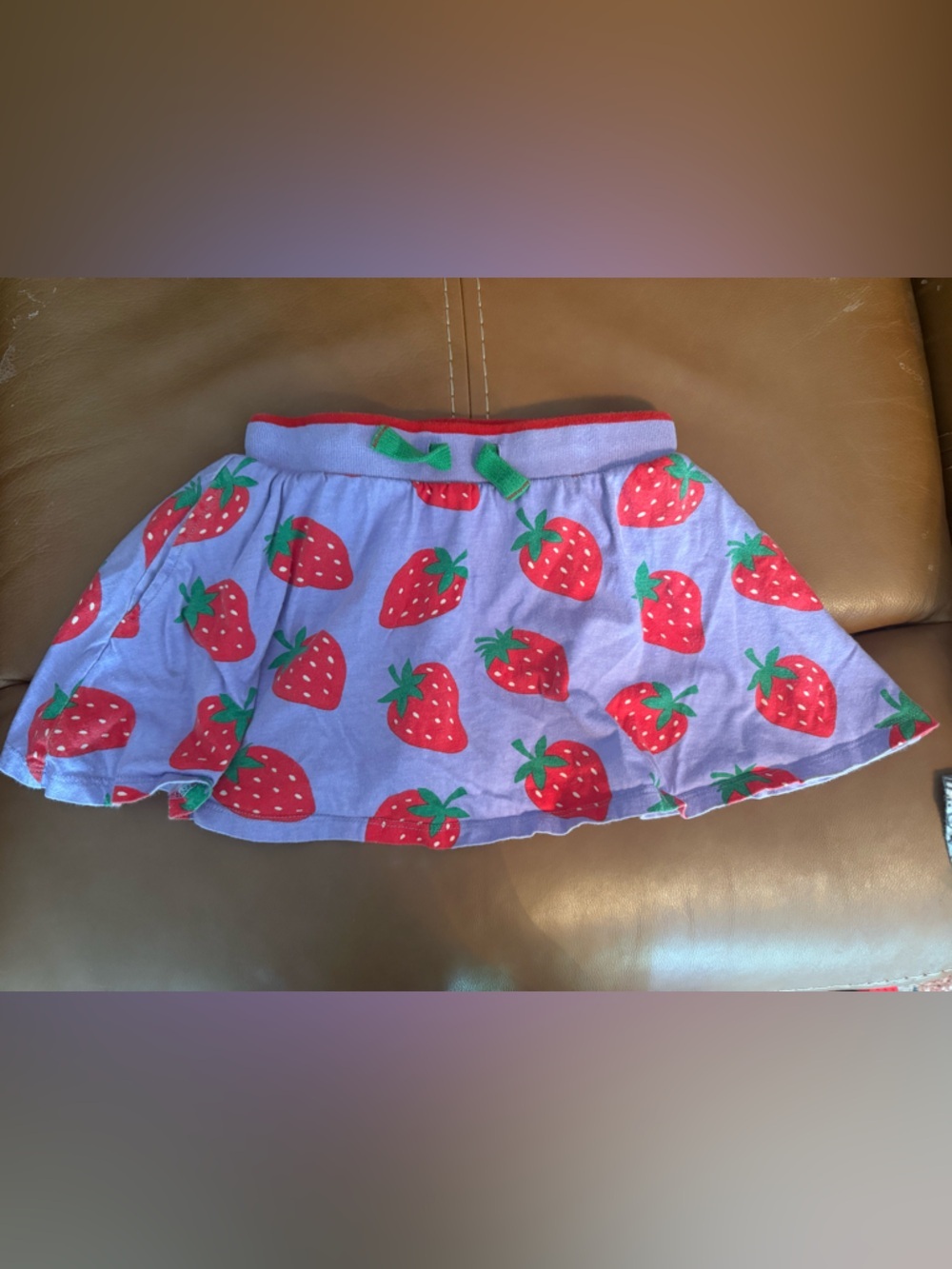 Mini Boden strawberry skort size 5-6
